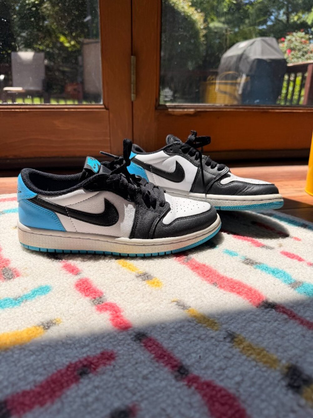 Women’s Jordan 1 Low UNC Baby blues. - Picture 5 of 8